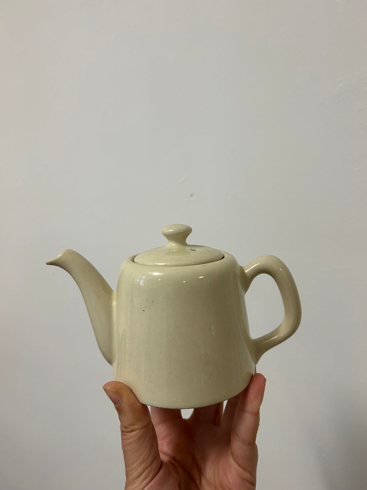 Petite théière années 50