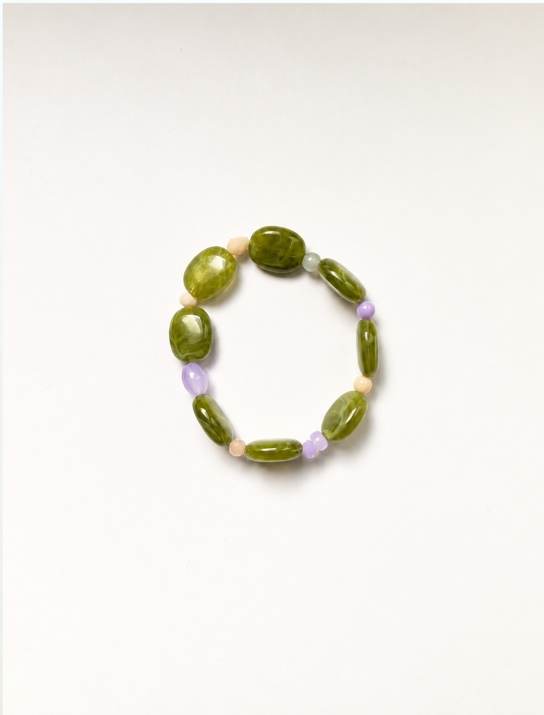 Bracelet petites perles kakies et multicolores