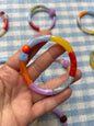 Petits bracelets pièces uniques.