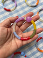 Petits bracelets pièces uniques.