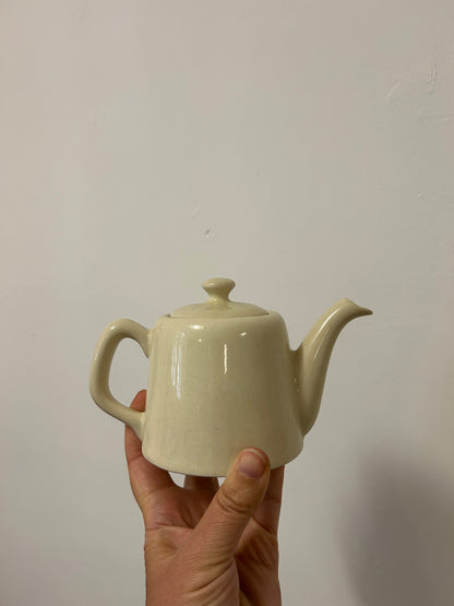 Petite théière années 50